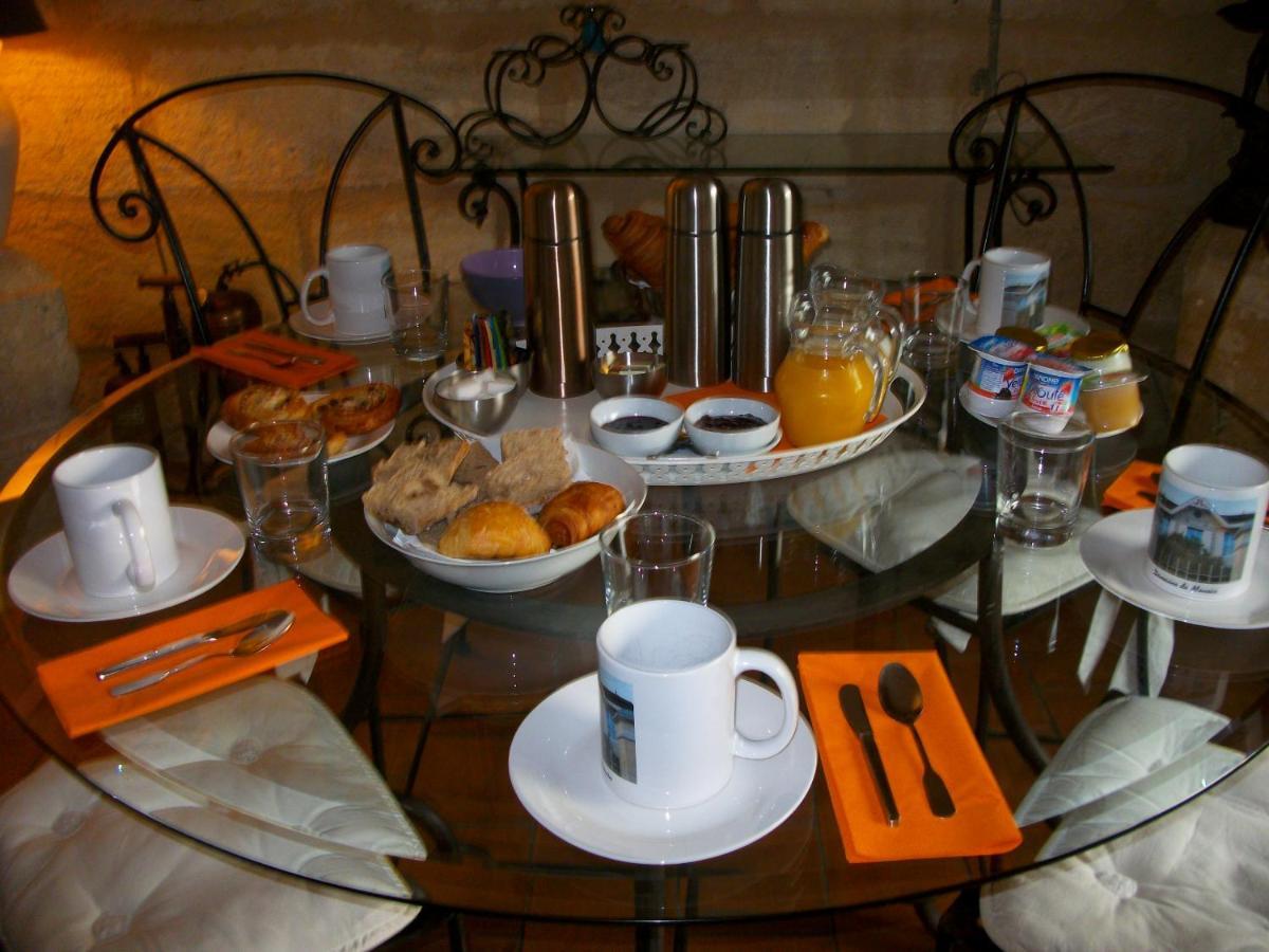 Bed and Breakfast Domaine De Monein Сент-Андре-де-Кюбзак Екстер'єр фото